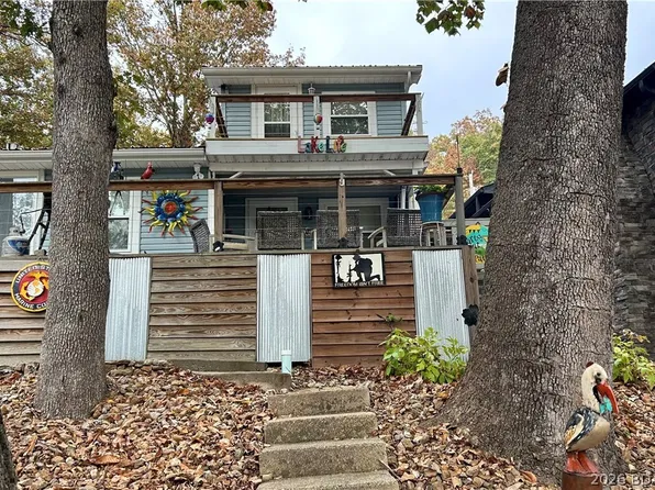 30329 W Old Cove Rd, Lincoln, MO 65338