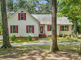12334 Elizabeth Curtis Ln, Gloucester, VA 23061