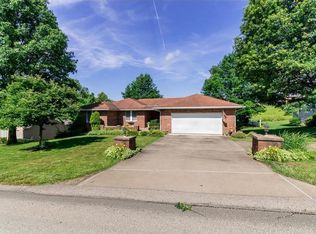 18 Wiggins Ln, Uniontown, PA