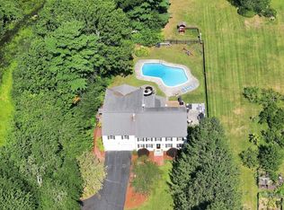25 West St, Foxboro, MA 02035