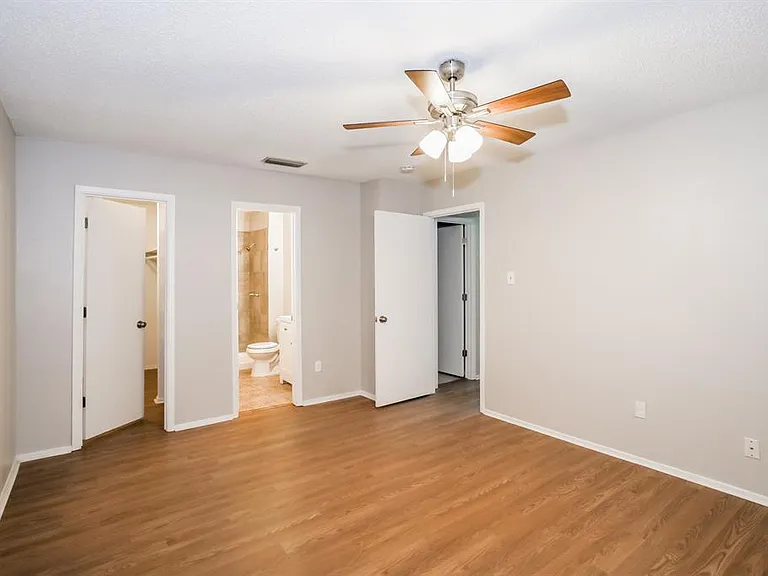 2916 White Oak Ln — Photo 26