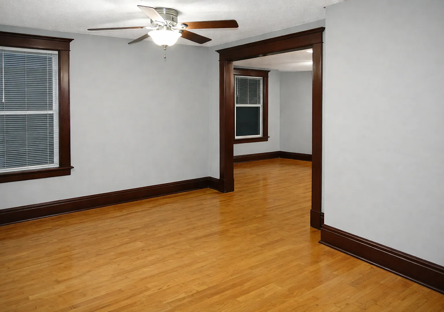 2616-2618 Taylor St NE — Photo 3