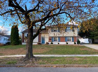 128 Meadow Lark Rd, Stratford, NJ 08084