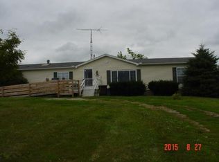 5122 E Camden Rd, Osseo, MI 49266