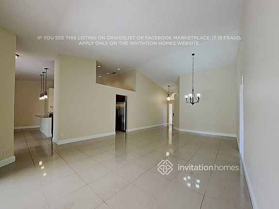 4th image of 10162 Aspen Way