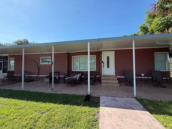 5504 NW 202nd Ter