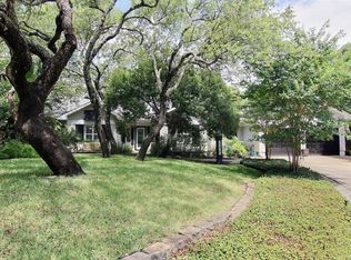 2512 Turkey Neck Cir, Rockport, TX 78382