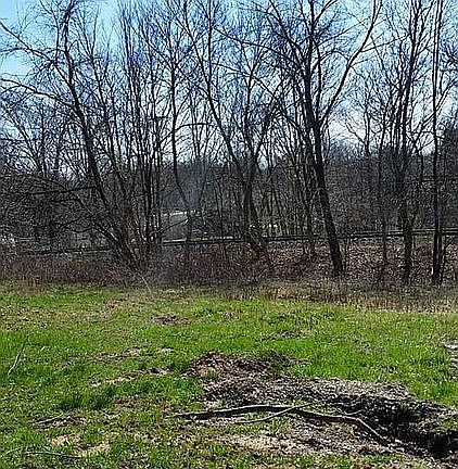 5th image of 5733 S County Road 70 W