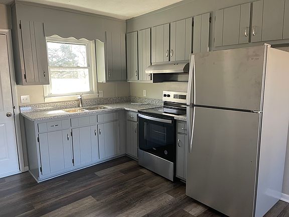 2nd image of 305 Houseal St #D