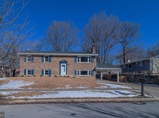9828 Dorval Ave, Upper Marlboro, MD 20772