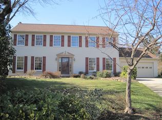 2204 Halter Ln, Reston, VA 20191