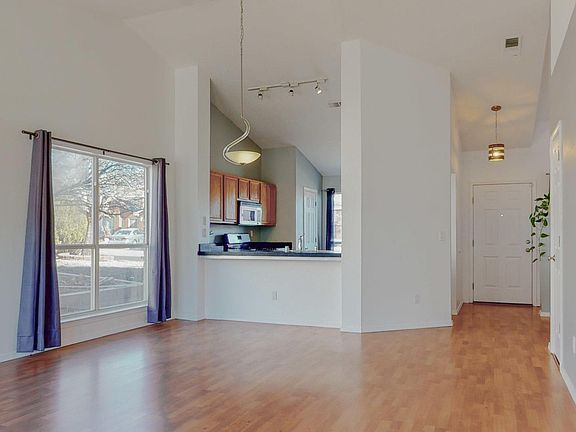 4th image of 8124 Sheffield Pl NW