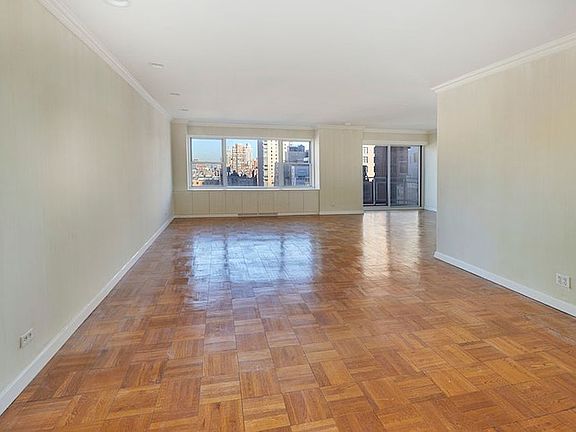 3rd image of 150 E 69th St APT 20J