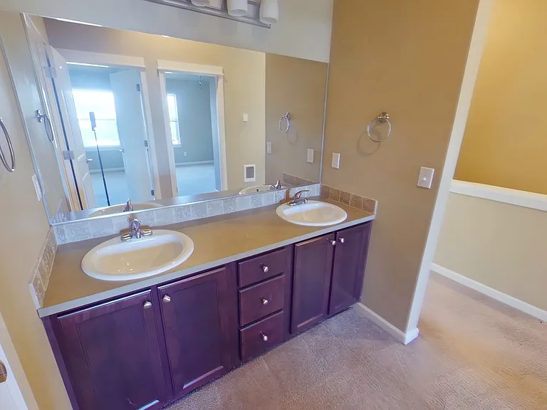 Hilyard Townhomes — Photo 23