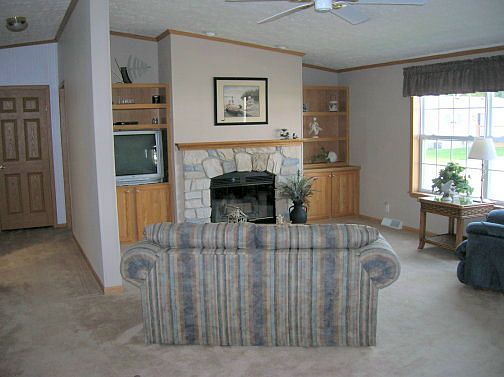 4th image of 8961 Ashton Ln