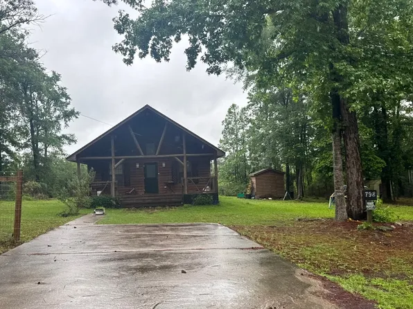 798 Port Blvd, Trinity, TX 75862