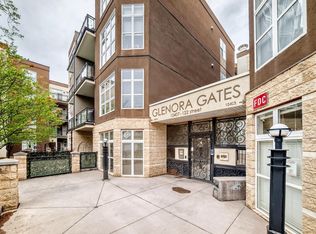 10407 122nd St NW #223, Edmonton, AB T5N4B8