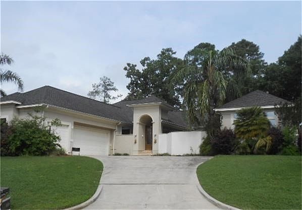 1st image of 22 Woodshay Dr
