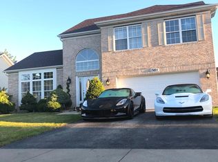 7404 Southworth Cir, Plainfield, IL 60586