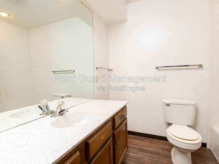Midtown Place Apartments — Photo 50
