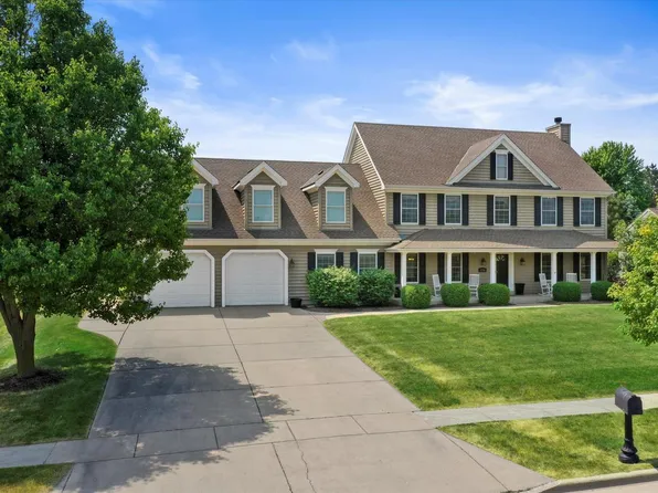 214 Park STREET, Elkhorn, WI 53121