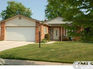 2332 Liverpool St, Auburn Hills, MI 48326
