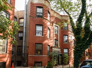 700 W Cornelia Ave APT 2, Chicago, IL 60657