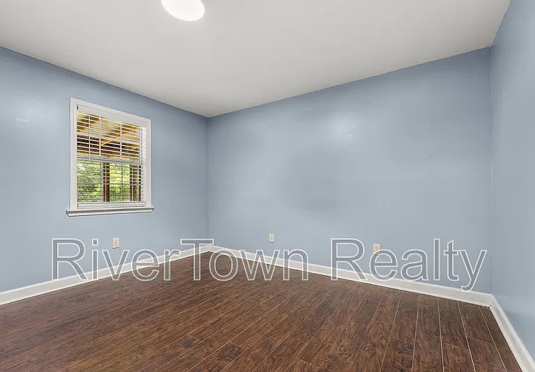 1204 Margaret Rd — Photo 25