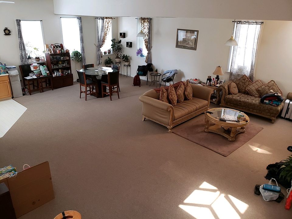 1st image of 49 Grand St #2