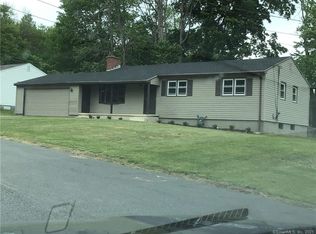 132 Woodlawn Dr, Torrington, CT 06790