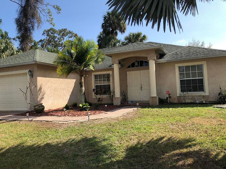 Home For Sale In Port Saint Lucie