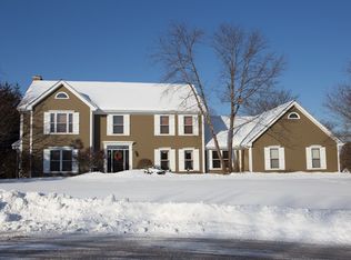 20829 N Meadow Ln, Deer Park, IL 60010