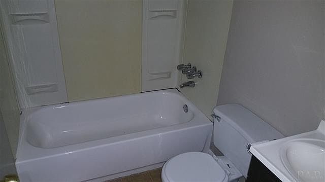 2nd image of 1109 Bartow Ave