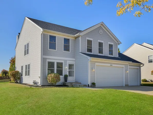 1024 Kendall St, Elburn, IL 60119