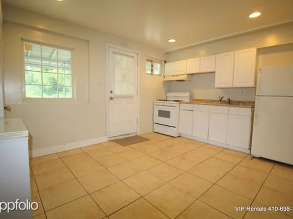 4412 Parkton St, Baltimore, MD 21229