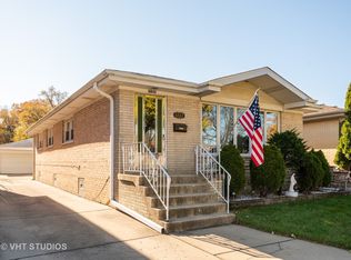 6842 N Dowagiac Ave, Chicago, IL