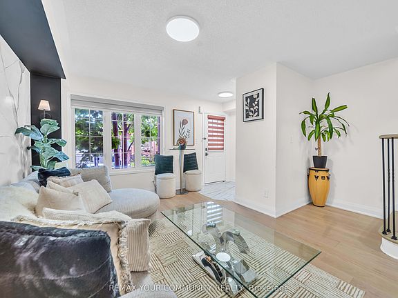 5th image of 26 Ted Wray Cir