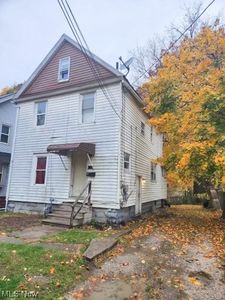 249 Oberlin Ct, Akron, OH, 44311