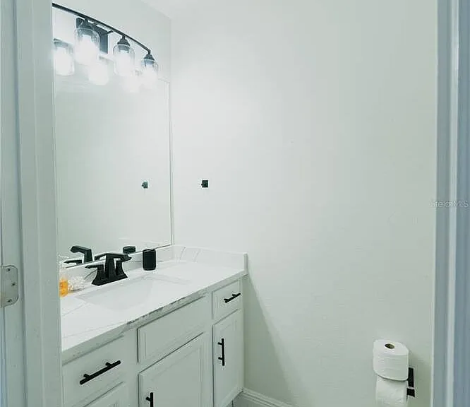 1014 Corvina Dr — Photo 16