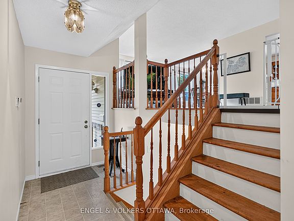 4th image of 3620 Albion Rd S
