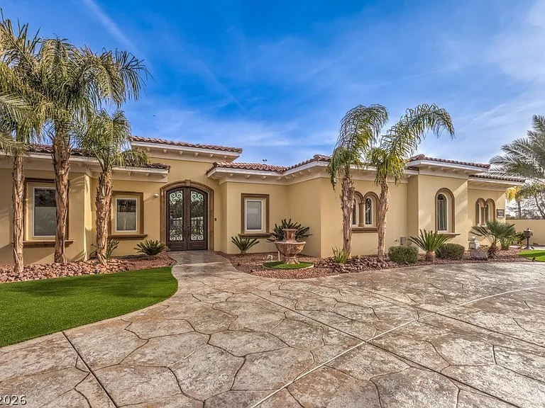 2780 El Camino Rd — Photo 22