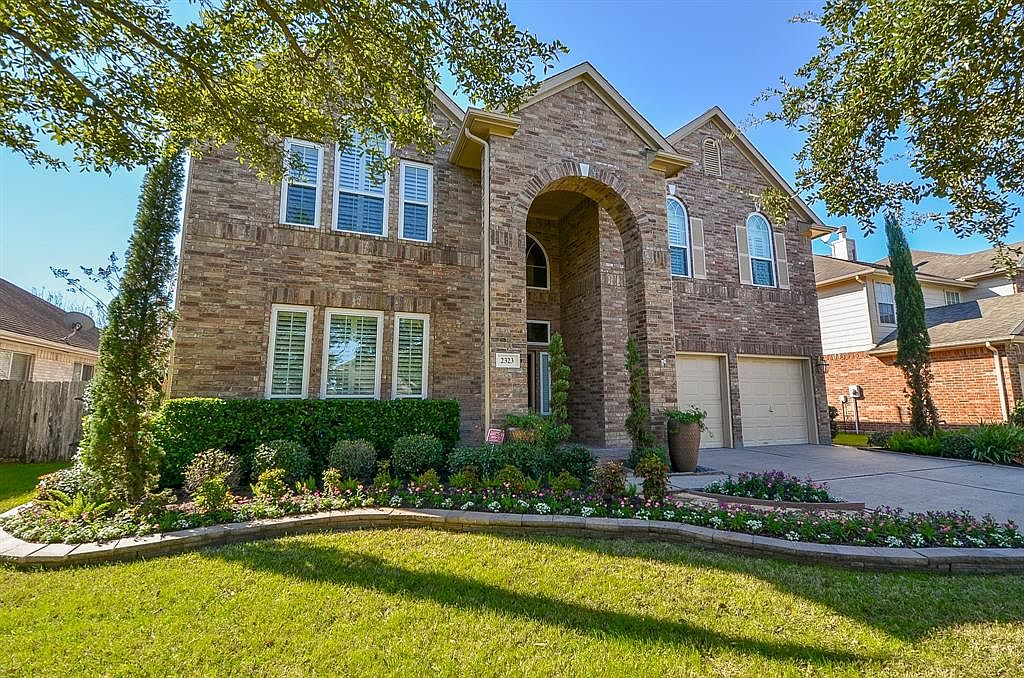 2323 Waterwood Dr, Sugar Land, TX 77479 Zillow