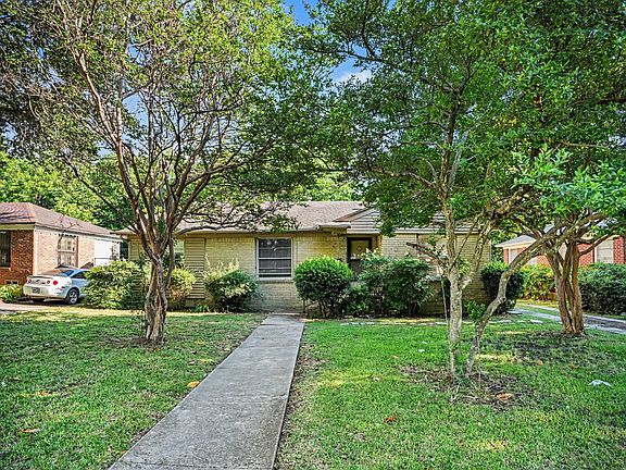 2nd image of 5918 Overlook Dr