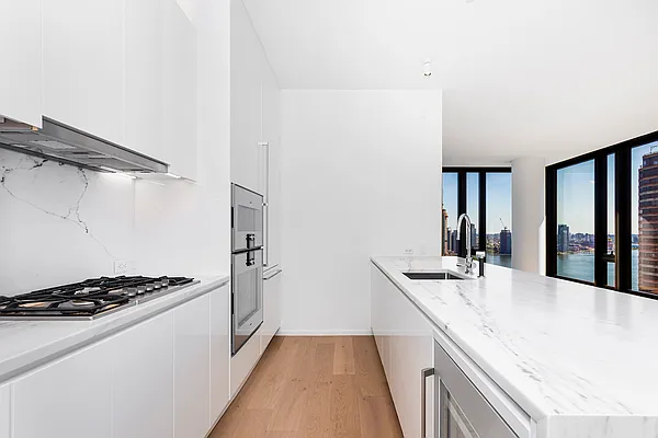 Rented by Compass | media 9