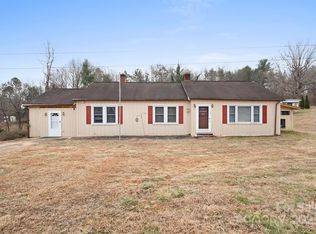 623 Hopewell Rd, Morganton, NC 28655