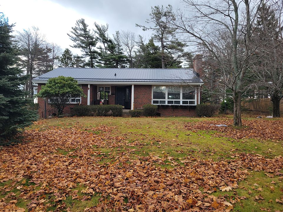 1st image of 109 Birch St