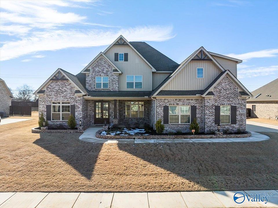 1st image of 322 Kendallwood Dr