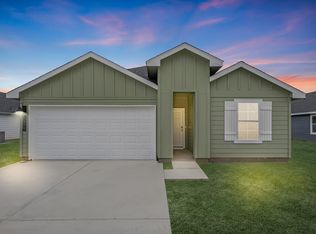 3375 Mallard Lake Dr, Orange, TX 77632