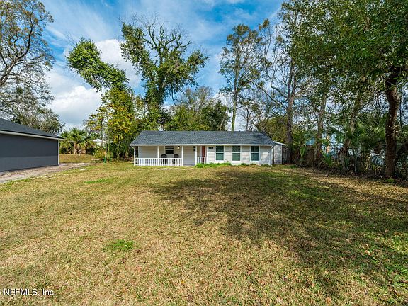 2nd image of 4741 COLONIAL Avenue