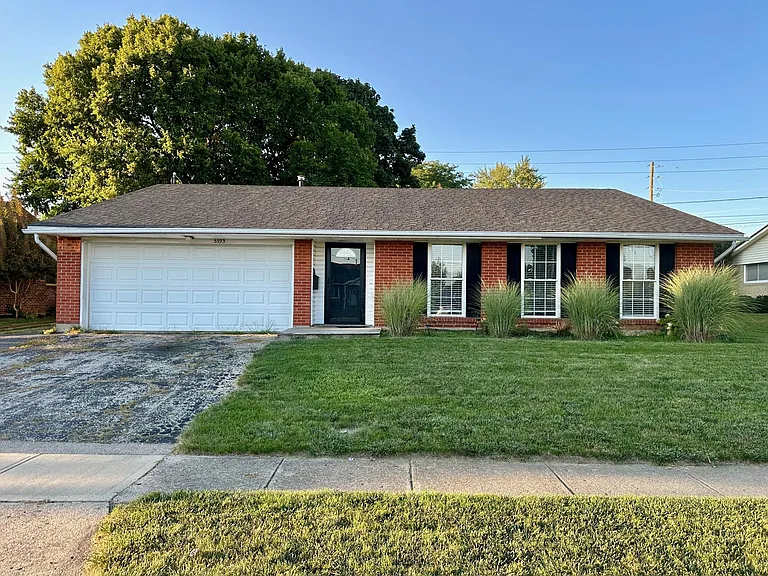 5593 Camerford Dr — Photo 1